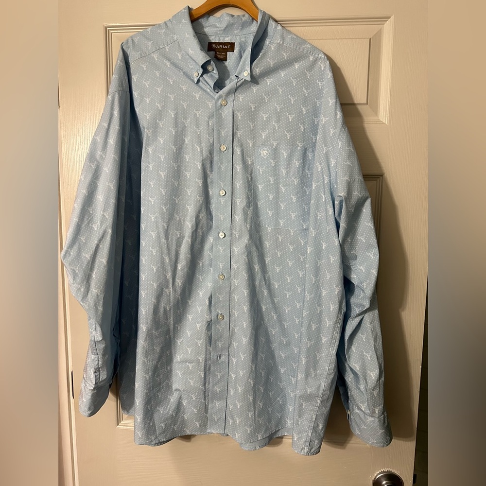 Men’s ariat button up shirt